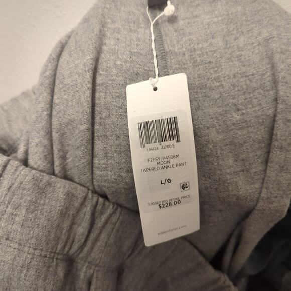 NWT Eileen Fisher Soft Wool Flannel Pleated Tapered Pant Sz Large - Picture 3 of 6